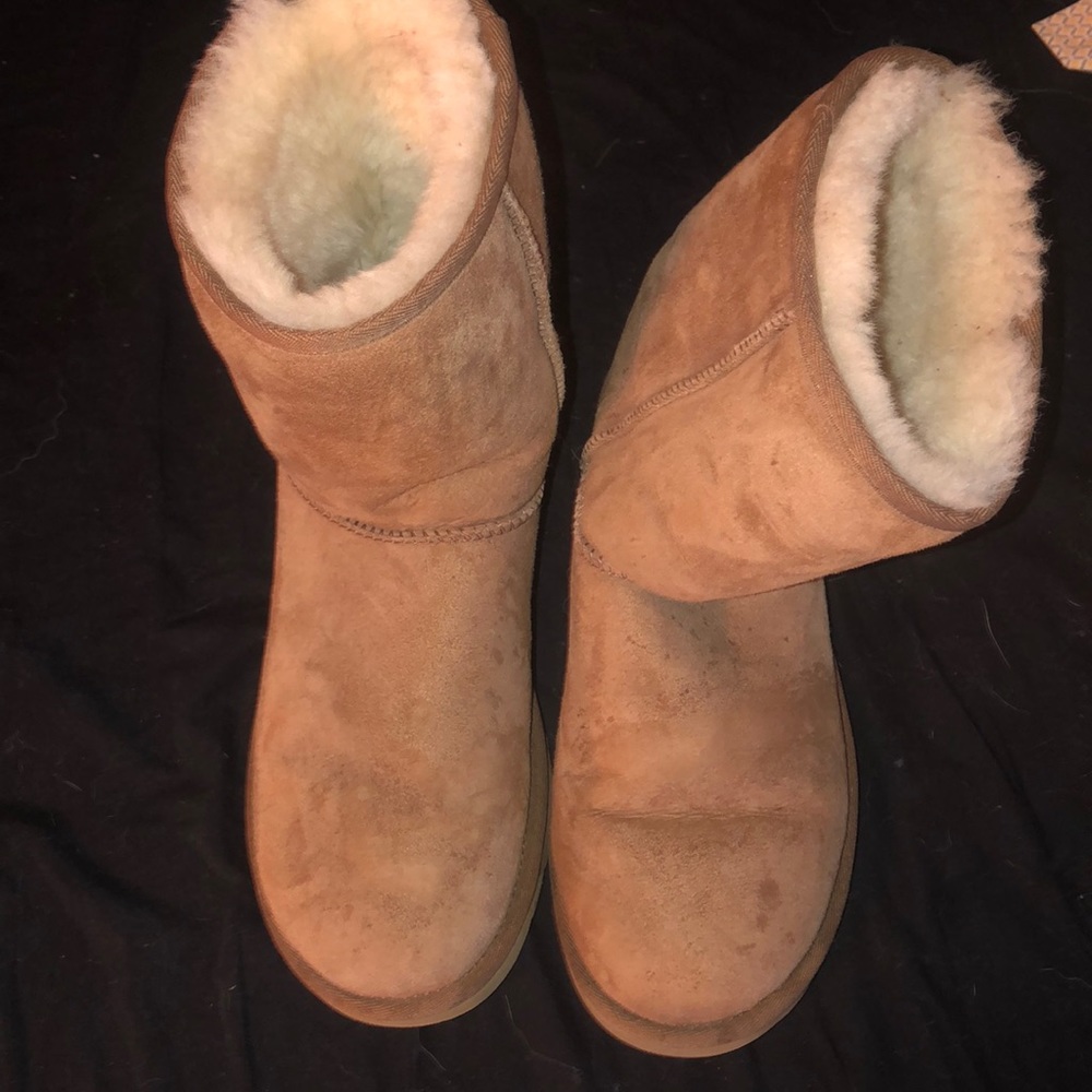 Ugg boots worn a couple times